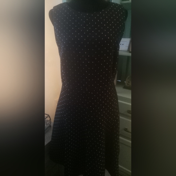 NWOT Black & White Patterned Sleeveless Career Dress Size 12 - Picture 1 of 8